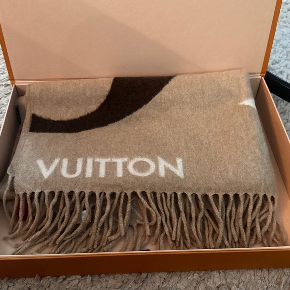 Louis Vuitton Muffler Scarf Echarpe The Ultimate Beige Cashmere Wool - Picture 3 of 14